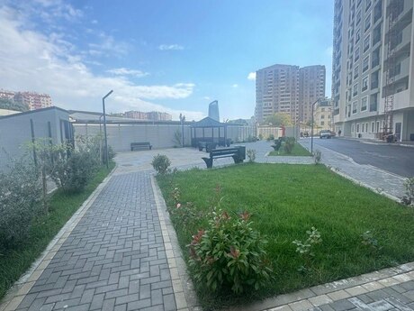 Продаётся 4-комнатная квартира в новостройке, ЖК Murad Residence, 175 м², 550 000 AZN, фото 5 / 6