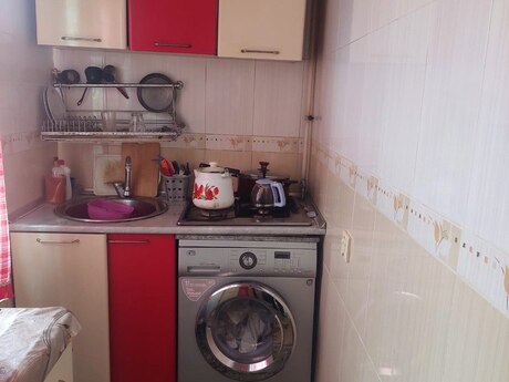 28 Mayda 2 otaqlı köhnə tikili mənzil kirayə verilir, 60 m², 650 AZN/ay, şəkil 3 / 8