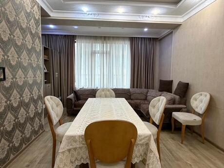 Capital Plaza kompleksində 3 otaqlı yeni tikili mənzil satılır, 79 m², 330 000 AZN, şəkil 5 / 12