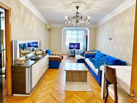 Elan №6533590 - Bakı, Qara Qarayev m., 3 otaqlı, 78 m², 5/5 mərtəbə
