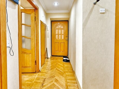 3-room old-build apartment for sale in Qara Qarayev, 78 m², 180 000 AZN, photo 3 / 12