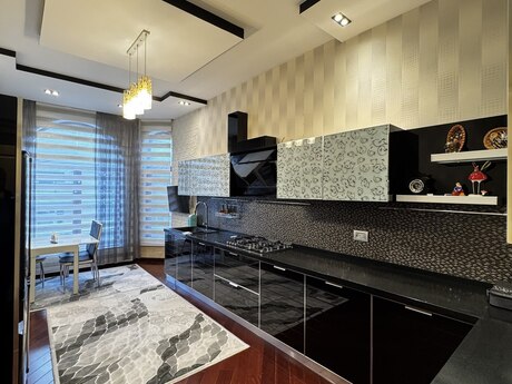 4-room new-build apartment for sale in İçəri Şəhər, 205 m², 680 000 AZN, photo 5 / 12
