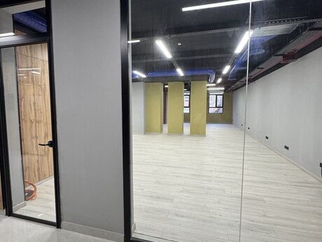 Сдаётся 2-комнатная квартира в новостройке, 8 Noyabr, 184 м², 4 050 AZN/мес, фото 5 / 10