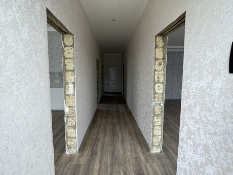 Görədildə 4 otaqlı həyət evi satılır, 135 m², 107 000 AZN, şəkil 4 / 10