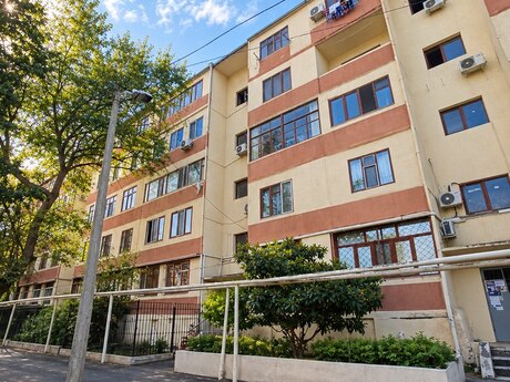 Объявление №6533639 - Баку, м. Мемар Аджеми, 4-комн., 115 м², 3/5 этаж