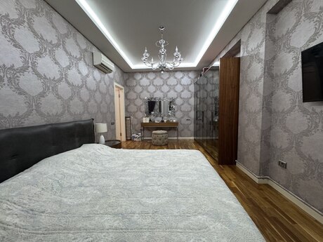 28 Mayda 3 otaqlı yeni tikili mənzil satılır, 116 m², 385 000 AZN, şəkil 3 / 10
