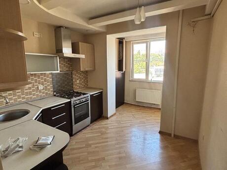 Həzi Aslanovda 3 otaqlı köhnə tikili mənzil satılır, 85 m², 249 000 AZN, şəkil 5 / 7