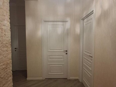 3 otaq · 83 m² · 5/5 mərtəbə, Xalqlar Dostluğu