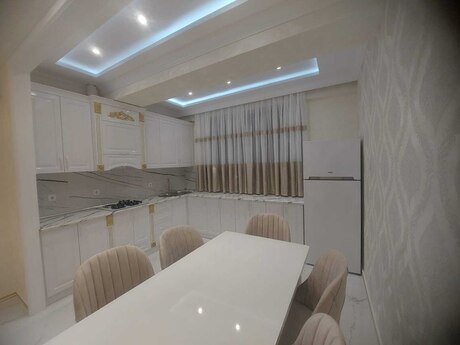 Сдаётся 3-комнатная квартира в новостройке, 20 Yanvar, 110 м², 999 AZN/мес, фото 5 / 12