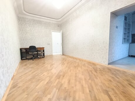 1 otaq · 50 m² · 2/17 mərtəbə, Azadlıq Prospekti