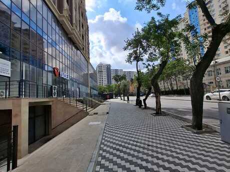 4 otaq · 177 m² · 8/16 mərtəbə, 28 May