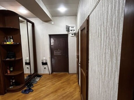 20 Yanvarda 2 otaqlı yeni tikili mənzil kirayə verilir, 70 m², 175 AZN/ay, şəkil 5 / 12