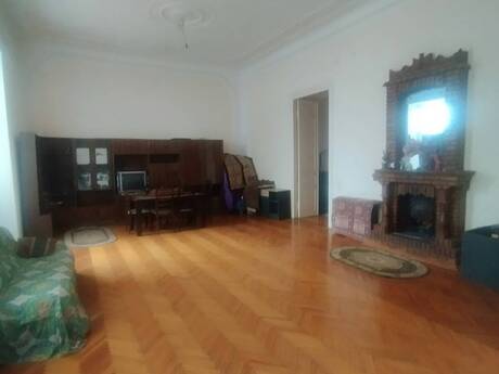 İçəri Şəhərdə 5 otaqlı köhnə tikili mənzil satılır, 250 m², 590 000 AZN, şəkil 3 / 12