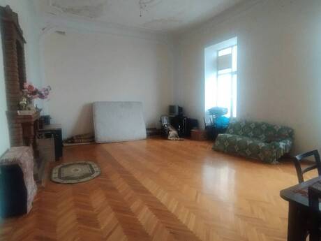 İçəri Şəhərdə 5 otaqlı köhnə tikili mənzil satılır, 250 m², 590 000 AZN, şəkil 2 / 12