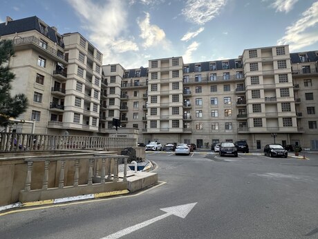 Parking space · 14 m², Şah İsmayıl Xətai