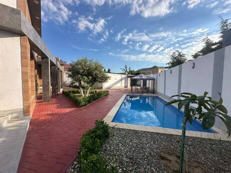 Şüvəlanda 4 otaqlı həyət evi kirayə verilir, 145 m², 130 AZN/ay, şəkil 2 / 12
