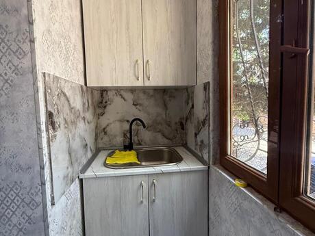 Biləcəridə 3 otaqlı köhnə tikili mənzil satılır, 41 m², 116 000 AZN, şəkil 3 / 12
