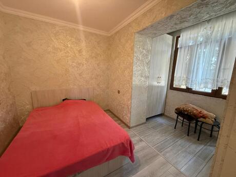 Biləcəridə 3 otaqlı köhnə tikili mənzil satılır, 41 m², 116 000 AZN, şəkil 2 / 12