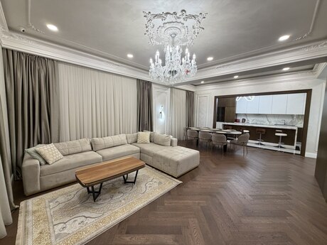 4-room new-build apartment for rent in Ağ şəhər, 220 m², 5 000 AZN/mo, photo 2 / 12