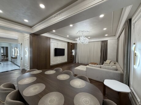 4-room new-build apartment for rent in Ağ şəhər, 220 m², 5 000 AZN/mo, photo 5 / 12