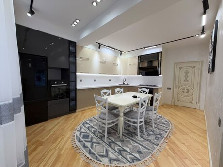 Həzi Aslanovda 4 otaqlı yeni tikili mənzil satılır, 158 m², 469 000 AZN, şəkil 2 / 12