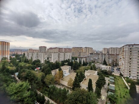 Elan №6533960 - Bakı, Həzi Aslanov m., 4 otaqlı, 92 m², 11/15 mərtəbə