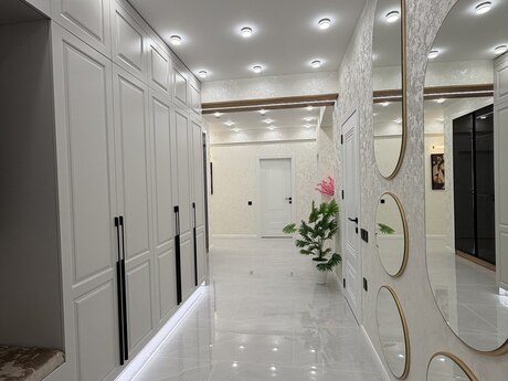 3-комн. · 127 m² · 15/17 этаж, Həzi Aslanov