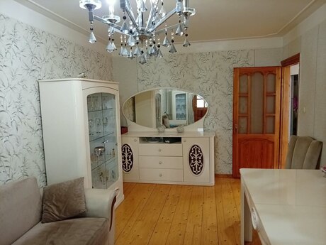 Xalqlar Dostluğunda 3 otaqlı köhnə tikili mənzil satılır, 70 m², 168 000 AZN, şəkil 5 / 12