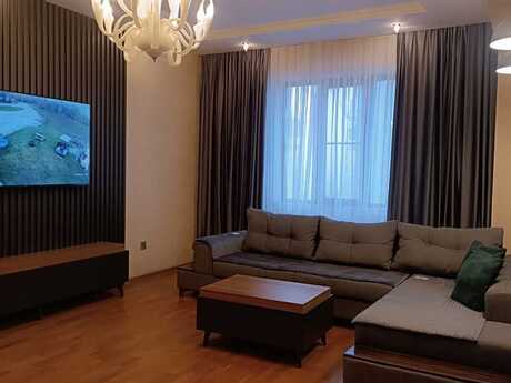 Bayılda 2 otaqlı yeni tikili mənzil kirayə verilir, 85 m², 800 AZN/ay, şəkil 2 / 8