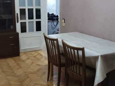 Сдаётся 1-комнатная квартира в старом фонде, İçəri Şəhər, 34 м², 500 AZN/мес, фото 3 / 9