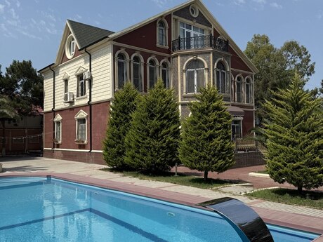 Şüvəlanda 16 otaqlı həyət evi kirayə verilir, 600 m², 7 000 AZN/ay, şəkil 4 / 12