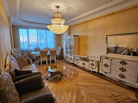 Сдаётся 2-комнатная квартира в новостройке, Azadlıq Prospekti, 100 м², 800 AZN/мес, фото 2 / 12