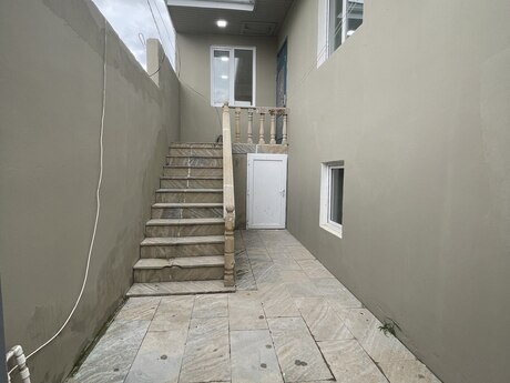 2-комн. · 80 m²