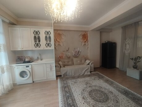 28 Mayda 2 otaqlı yeni tikili mənzil satılır, 70 m², 250 000 AZN, şəkil 5 / 12