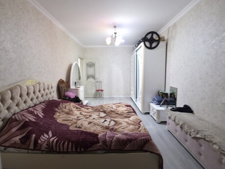 Bakıxanovda 4 otaqlı köhnə tikili mənzil satılır, 100 m², 260 000 AZN, şəkil 5 / 12