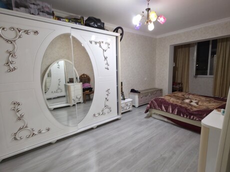 Bakıxanovda 4 otaqlı köhnə tikili mənzil satılır, 100 m², 260 000 AZN, şəkil 4 / 12