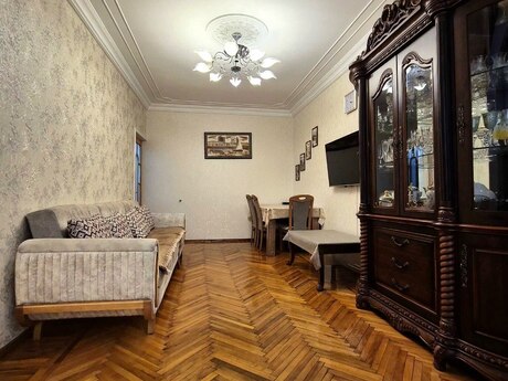 Əhmədlidə 3 otaqlı köhnə tikili mənzil kirayə verilir, 85 m², 750 AZN/ay, şəkil 4 / 12