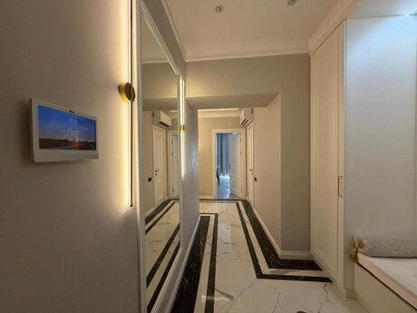 Сдаётся 3-комнатная квартира в новостройке, ЖК Grand Hayat, 120 м², 1 800 AZN/мес, фото 5 / 12