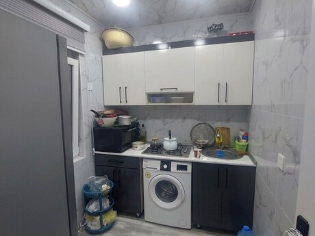 7-ci mikrorayonda 2 otaqlı köhnə tikili mənzil satılır, 50 m², 150 000 AZN, şəkil 2 / 12