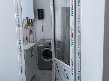 3 otaq · 72 m² · 2/16 mərtəbə, Biləcəri