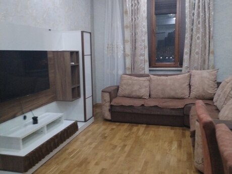 Qara Qarayevdə 2 otaqlı köhnə tikili mənzil kirayə verilir, 50 m², 600 AZN/ay, şəkil 2 / 12