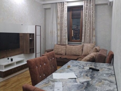 Qara Qarayevdə 2 otaqlı köhnə tikili mənzil kirayə verilir, 50 m², 600 AZN/ay, şəkil 5 / 12