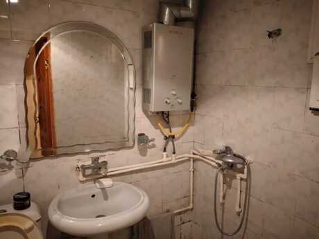 İnşaatçılarda 2 otaqlı köhnə tikili mənzil kirayə verilir, 60 m², 600 AZN/ay, şəkil 5 / 11