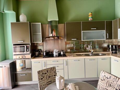 3-room new-build apartment for rent in 28 May, 129 m², 1 600 AZN/mo, photo 4 / 12