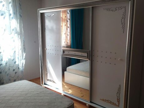Сдаётся 3-комнатная квартира в новостройке, Şah İsmayıl Xətai, 130 м², 1 000 AZN/мес, фото 5 / 12