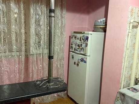 2-room old-build apartment for sale in 8-ci mikrorayon, 75 m², 185 000 AZN, photo 5 / 12