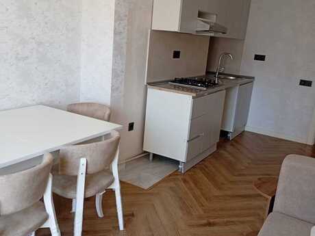 İnşaatçılarda 2 otaqlı yeni tikili mənzil kirayə verilir, 50 m², 700 AZN/ay, şəkil 2 / 12