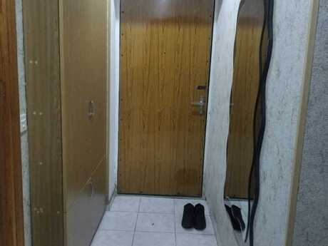 3-room old-build apartment for rent in İnşaatçılar, 75 m², 750 AZN/mo, photo 4 / 8