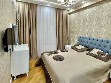 Memar Əcəmidə 3 otaqlı köhnə tikili mənzil satılır, 95 m², 205 000 AZN, şəkil 3 / 10