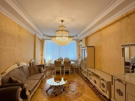 2 otaq · 82 m² · 4/16 mərtəbə, Nəsimi